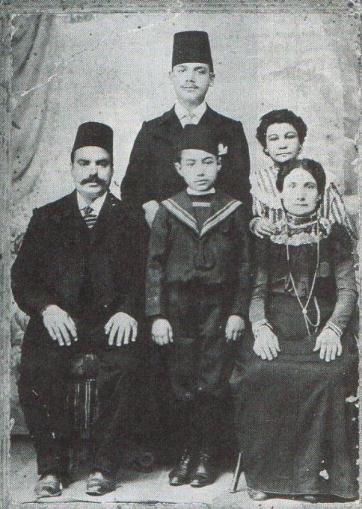 Roza family