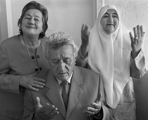 albania_besa La familia de Alí Kazazi, según recuerda ahora su hijo, durante la guerra dio refugio a la familia Salomón en su casa de Tirana