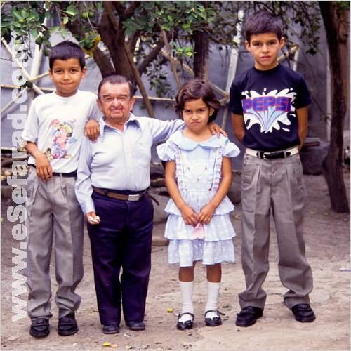 ecuador A 67-year-old man who has Laron-type dwarfism with his daughter, 5, and sons, 7 and 10.